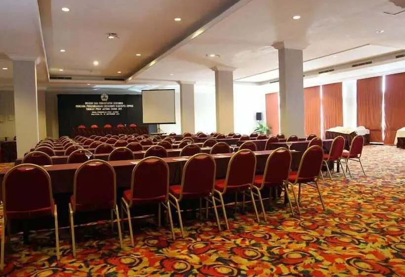 Grand Wahid Hotel Salatiga