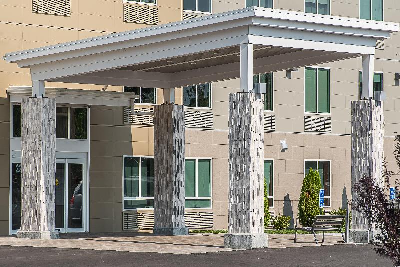 فندق Holiday Inn Express & Suites Norwood Boston Area By Ihg