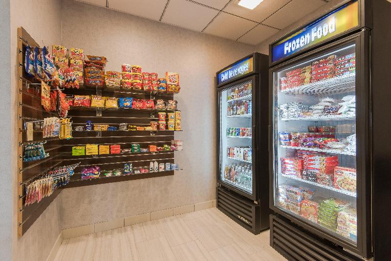 فندق Holiday Inn Express & Suites Norwood Boston Area By Ihg