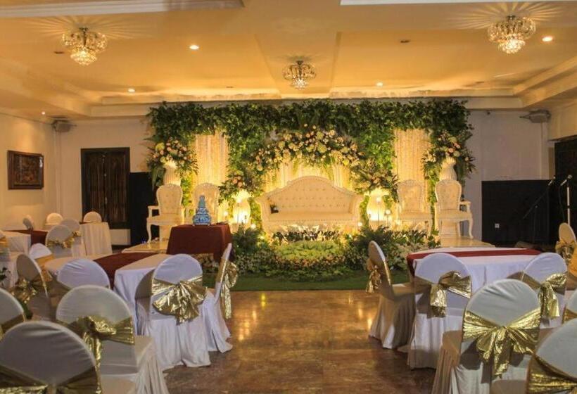 Hotel Merdeka Kediri