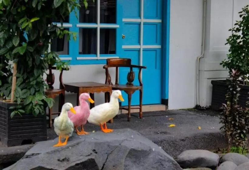 فندق Merdeka Kediri