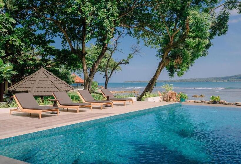 Hotel Mutiara Carita Cottages