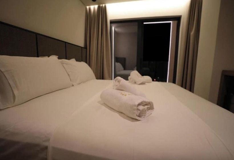 ホテル Panorama Sarande