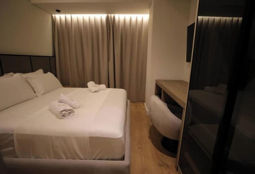 ホテル Panorama Sarande