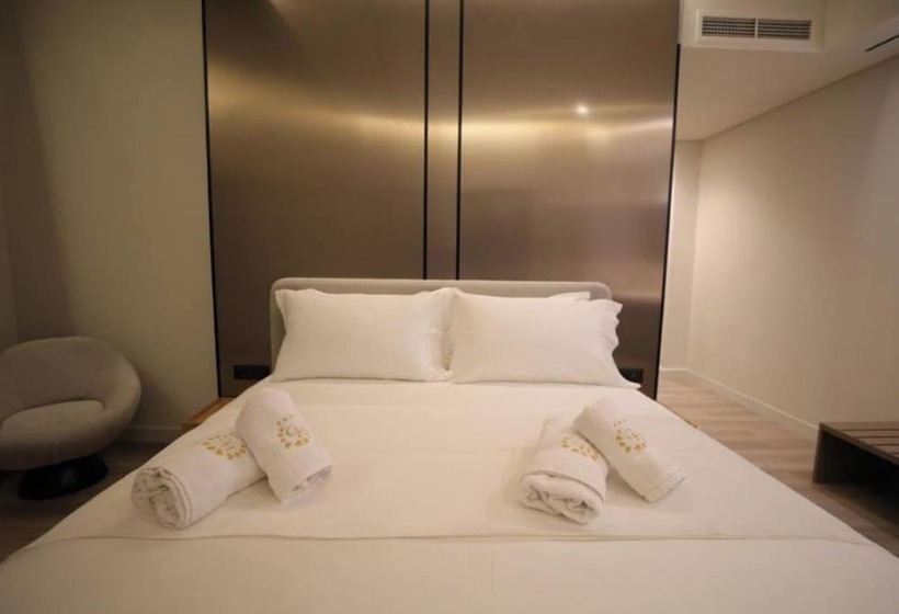 ホテル Panorama Sarande