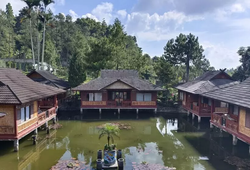 Hotel Resort Prima Cisarua