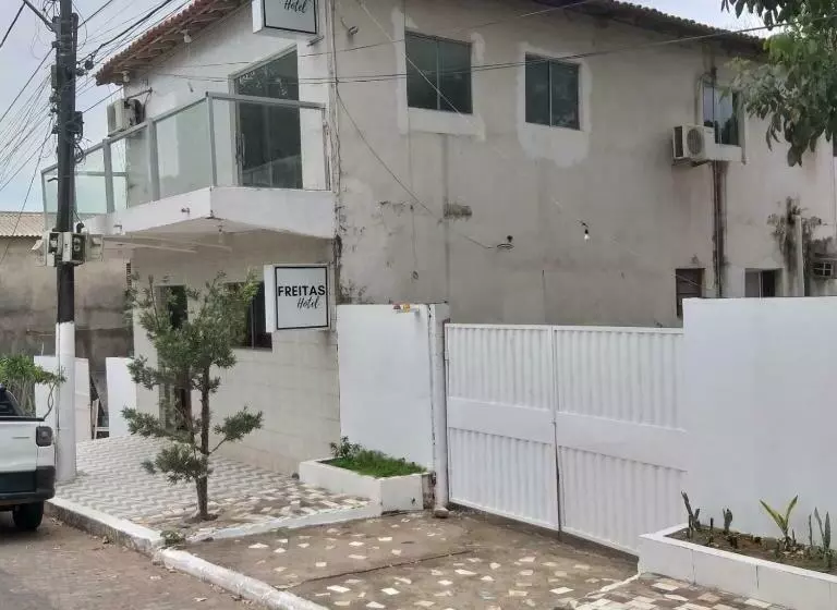 هتل کپسول Freitas