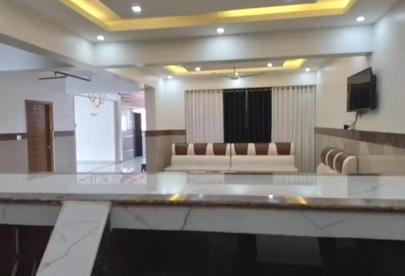 ホテル Dwarka Lodging & Boarding