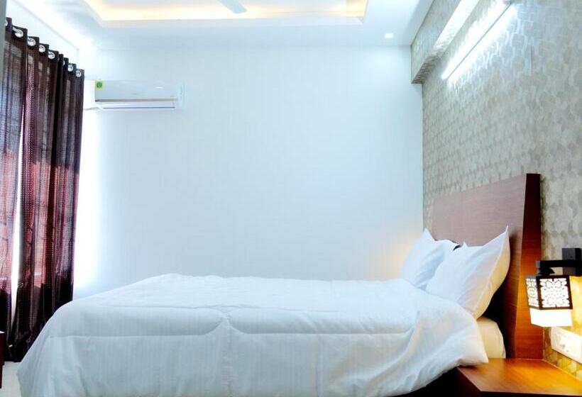 ホテル Dwarka Lodging & Boarding