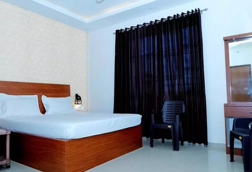 ホテル Dwarka Lodging & Boarding