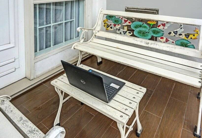 호텔 Oyo 91812 Nh Kost Syariah