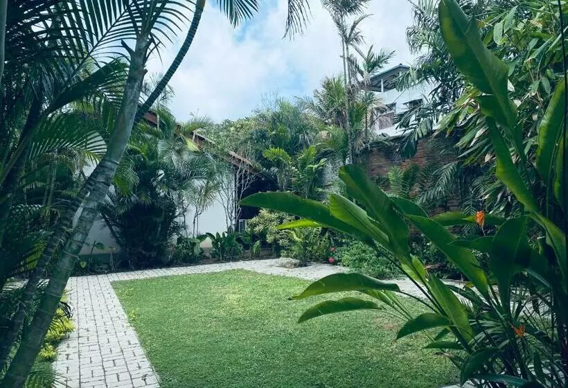 ペンション Cottage Garden Bungalows