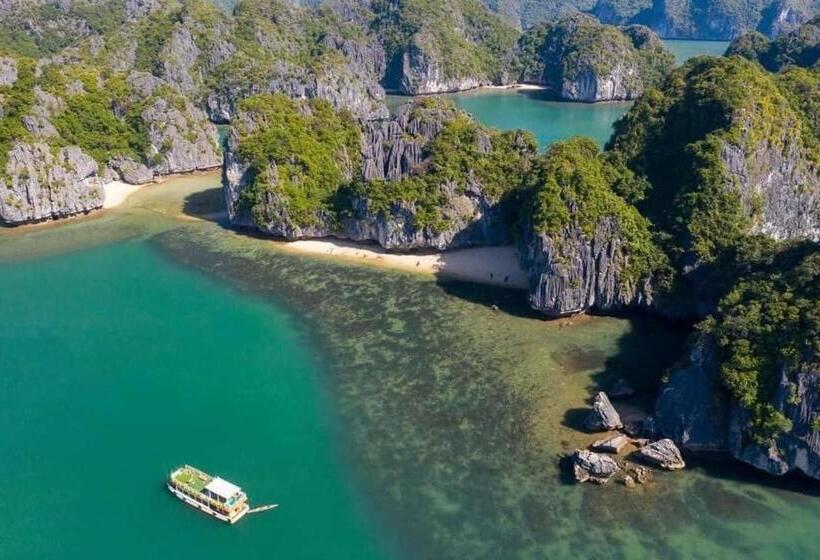 Pina Boutique Inn   Hotel Elite