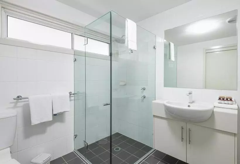 Warners Bay Apartments