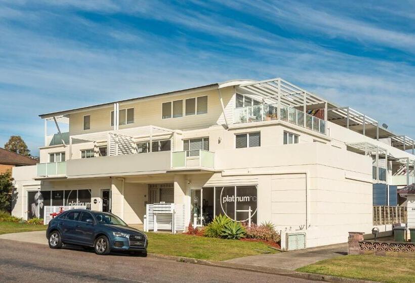 Warners Bay Apartments
