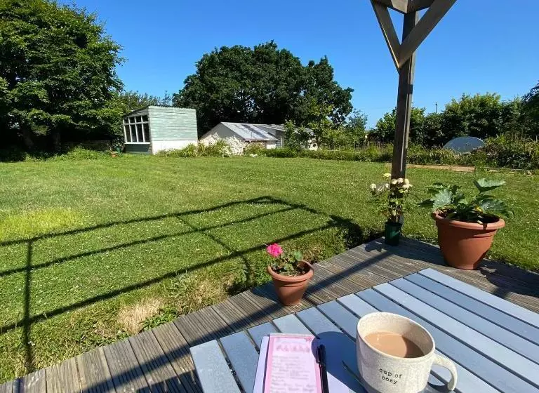 Agapanthus Bed & Breakfast   Fraddam