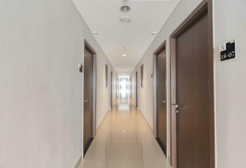 Hotel Redliving Apartemen Mekarwangi Square   M Express