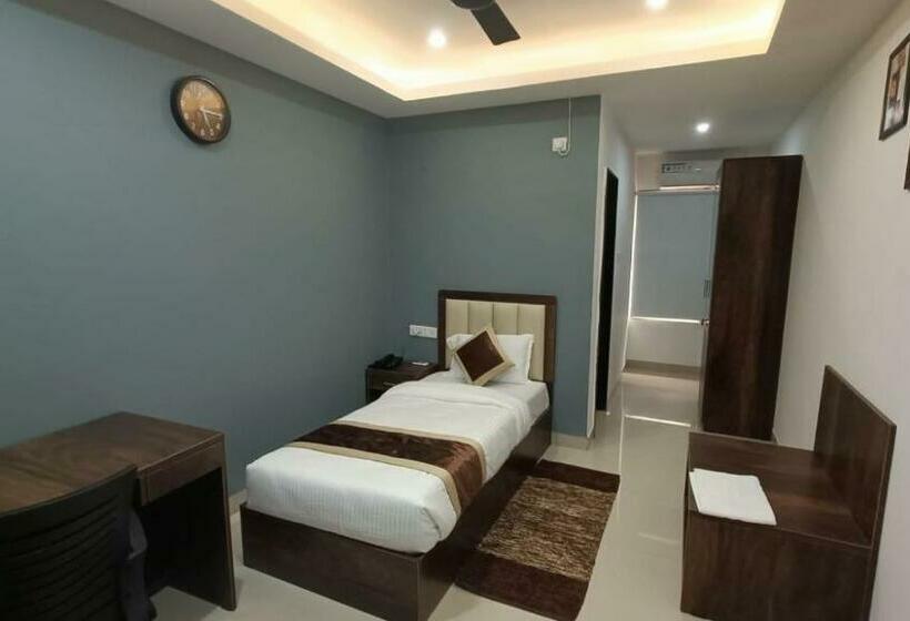 Hotelli The Classic Verna