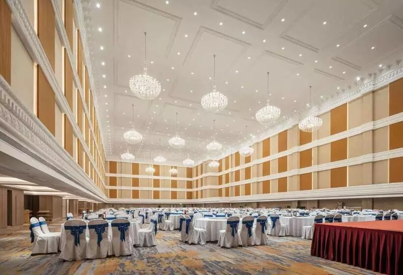ホテル Wyndham Grand Zhaoqing Downtown