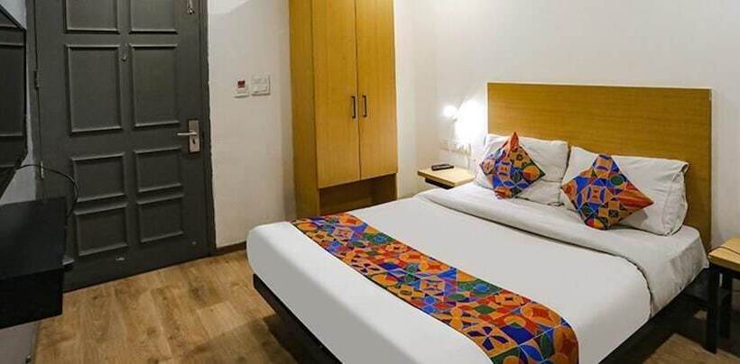 Fabhotel The Vaishali Dakshini Pitampura