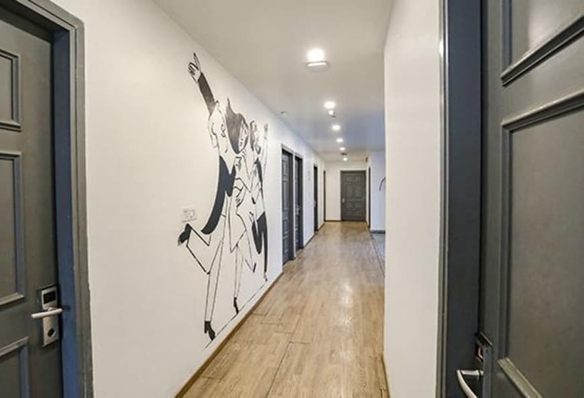 Fabhotel The Vaishali Dakshini Pitampura