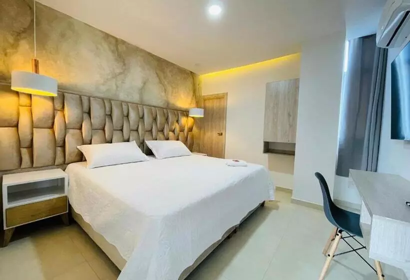 Hotelli Provincia Plaza