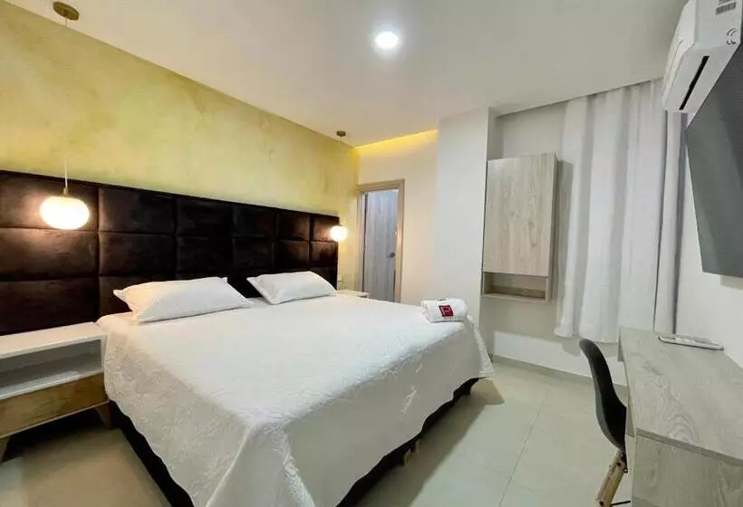 Hotelli Provincia Plaza