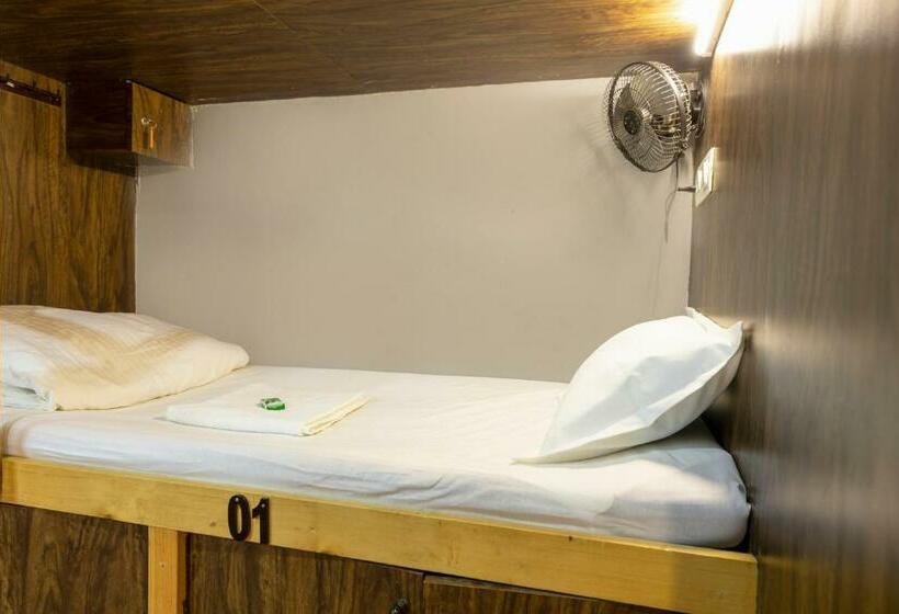 Sunrise Dormitory Hostel