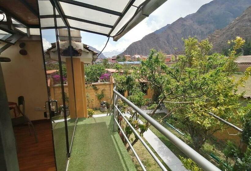 Aamiaismajoitus (B&B) Garden House