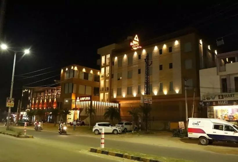 ホテル Annpurna Regency