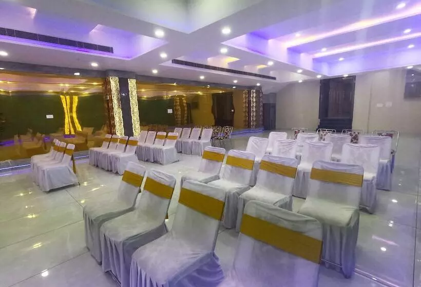 ホテル Annpurna Regency