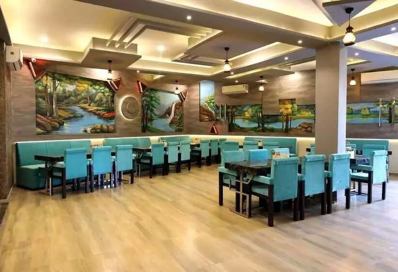 ホテル Annpurna Regency