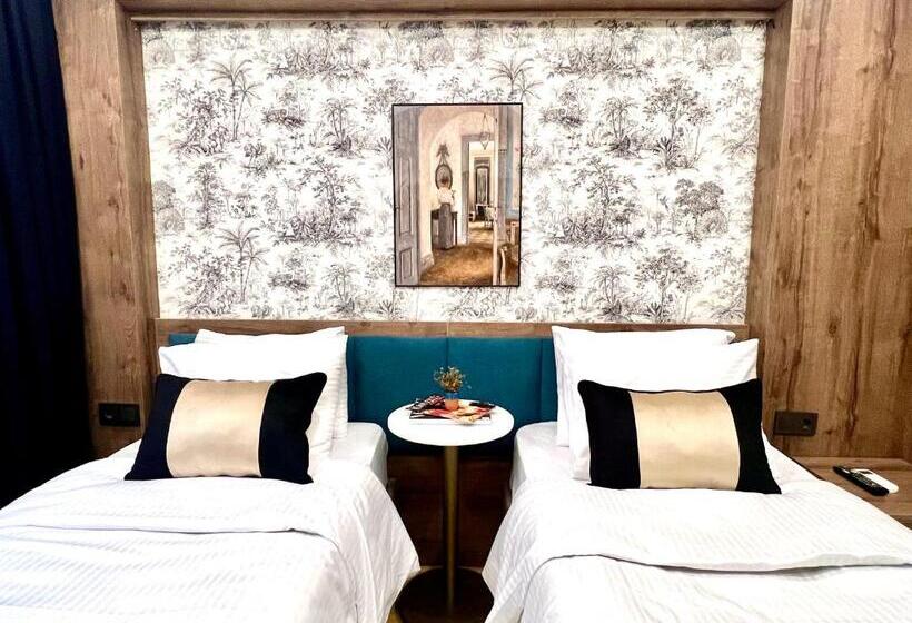 Hotel Besiktas Guest