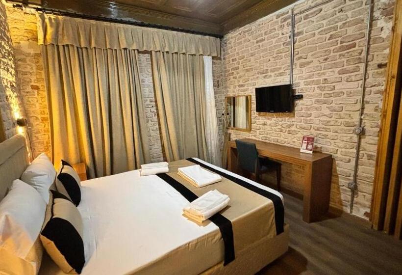 Hotel Besiktas Guest