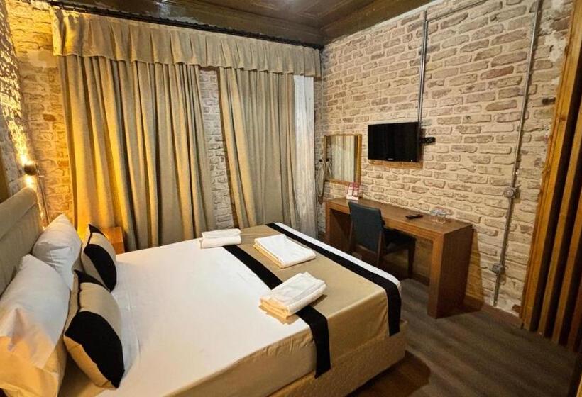 Hotel Besiktas Guest