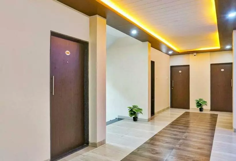 Hotelli Super Collection O Eon Inn Near Pune Airport