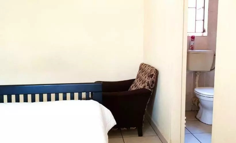 Majatalo Borokoroko Guest House