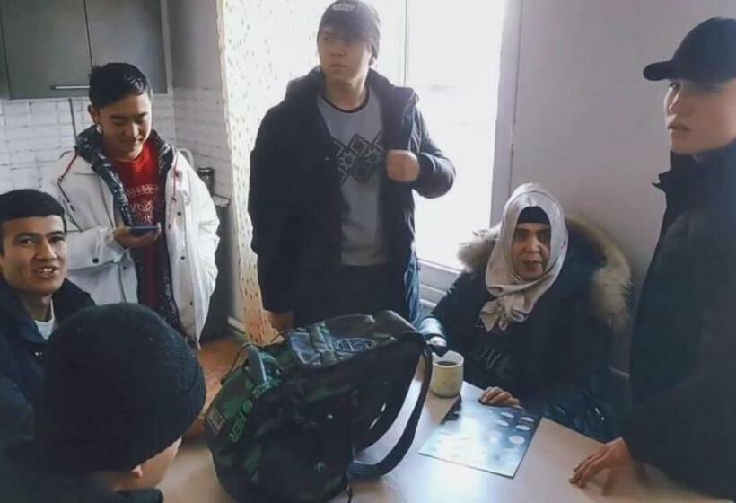 هاستل Bishkek Backpackers