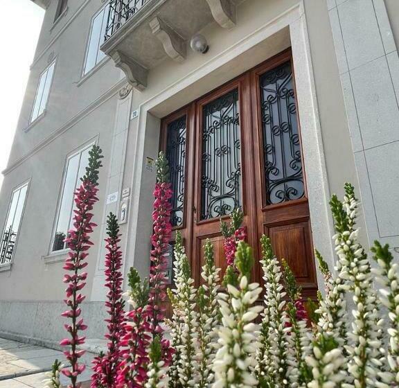 مبيت وإفطار Villa Margherita