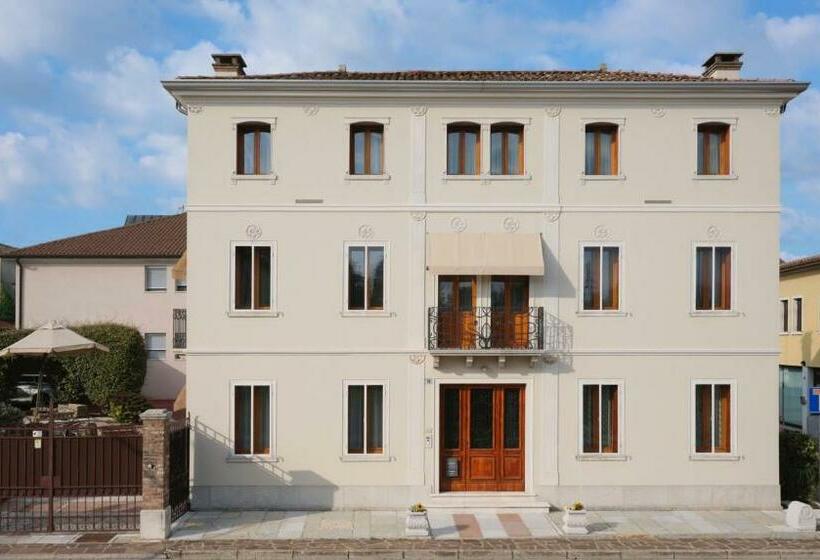 مبيت وإفطار Villa Margherita