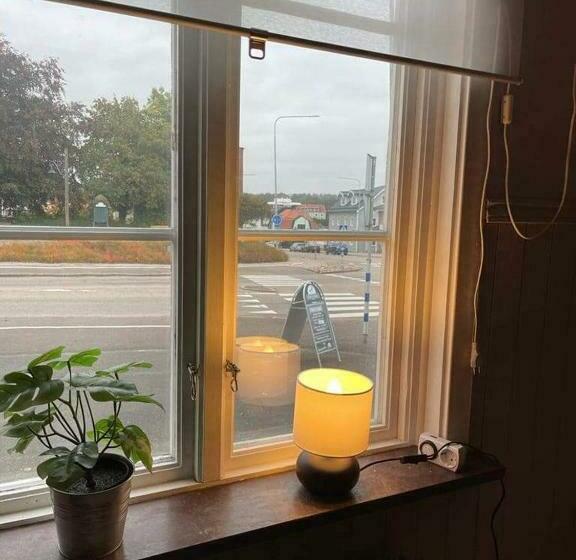 Gästis Vandrarhem I örkelljunga