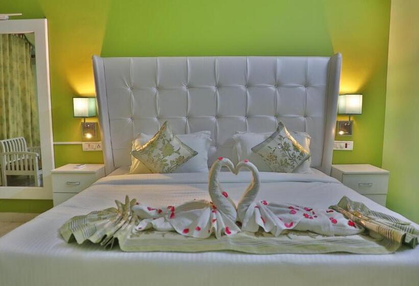 בית מלון כפרי Drona Palace By Sr Leisure Inn