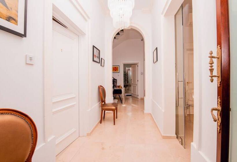 هتل Giorgio Boutique