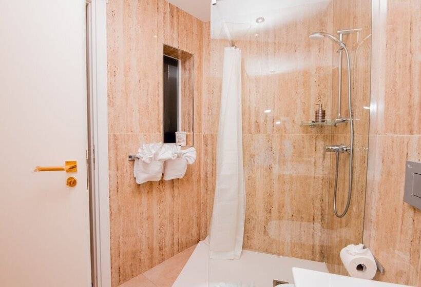 هتل Giorgio Boutique