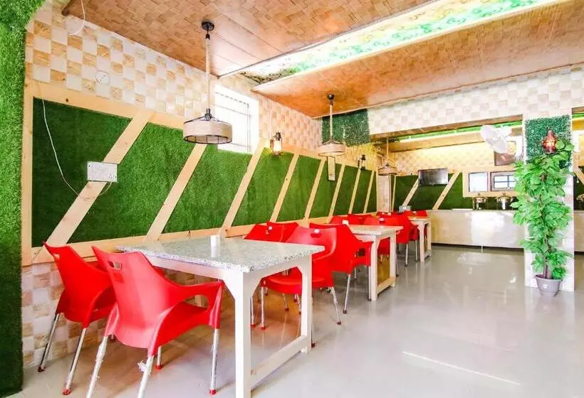 Hotelli Royal Green Buds