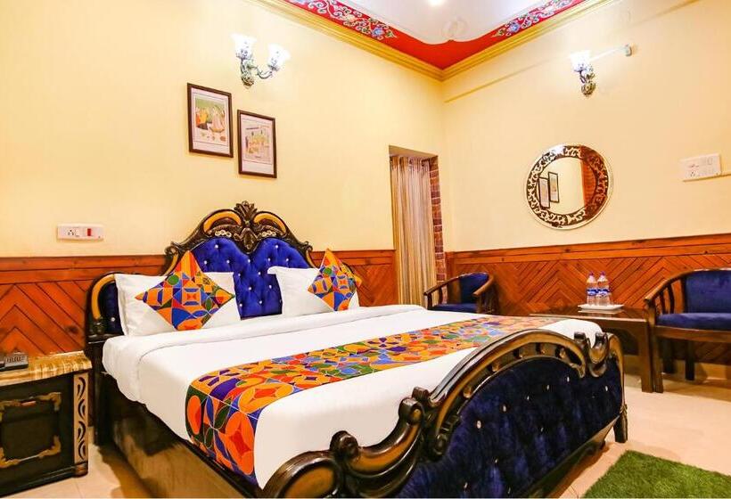 בית מלון כפרי Royal Green Buds