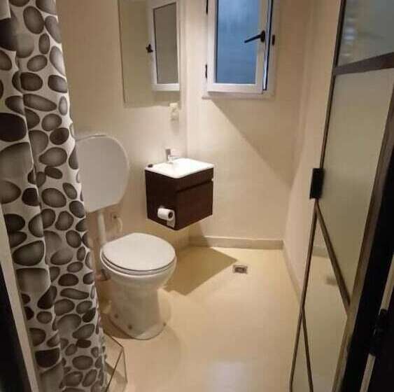 پانسیون Lounge Ba