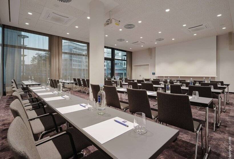 Dorint Hotel München/garching