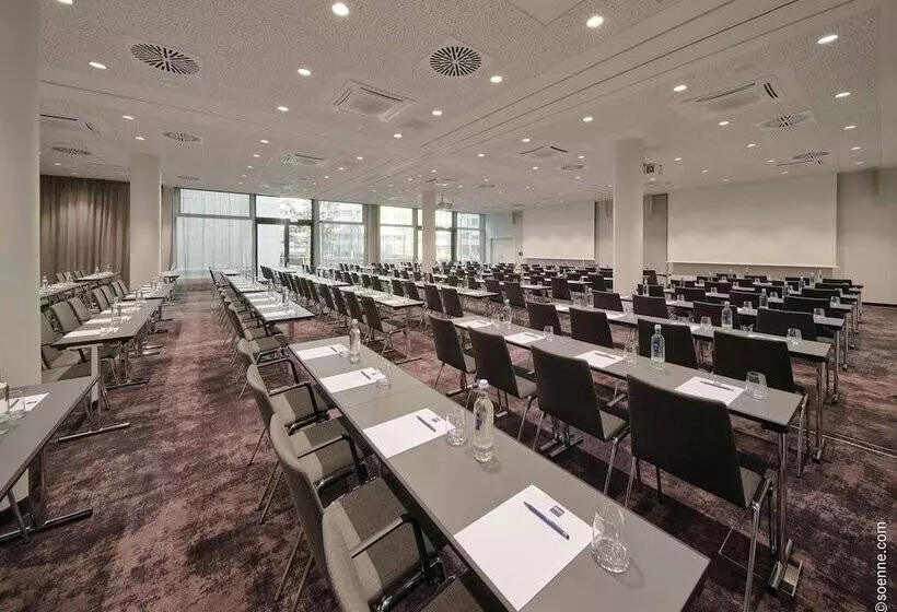 Dorint Hotel München/garching