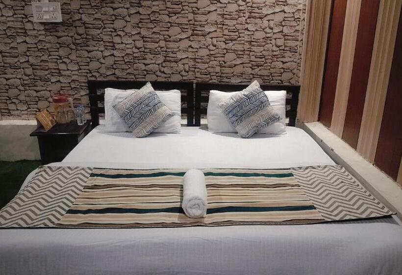 فندق Nirbana Heights